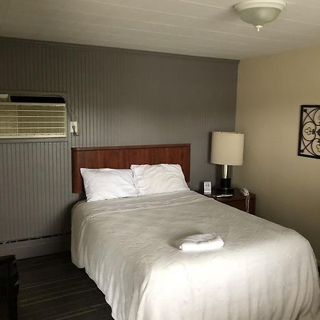 The Walpole Motel Buitenkant foto